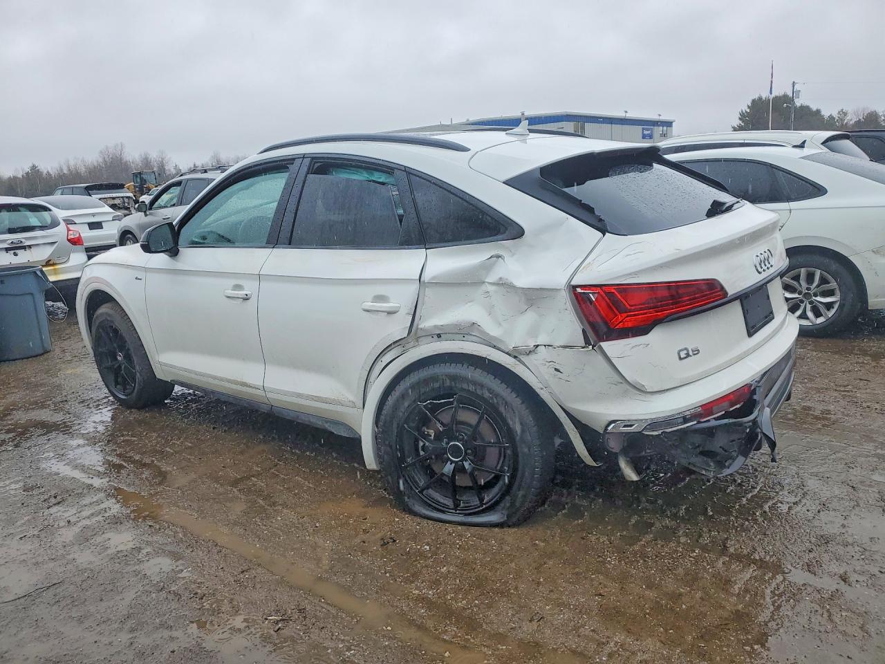 2023 AUDI Q5 photo 2