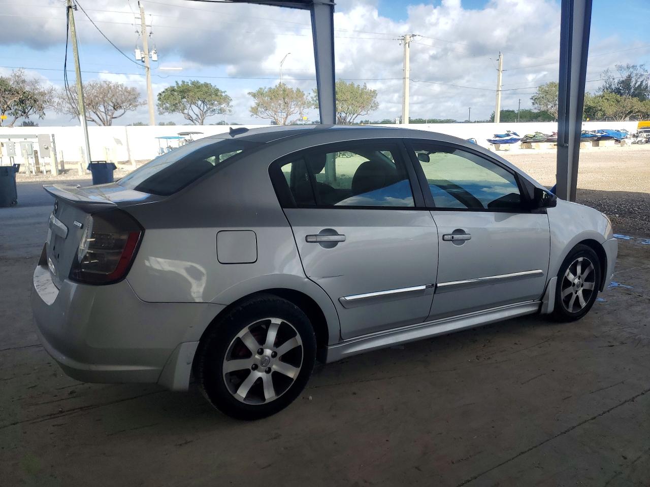 2012 NISSAN SENTRA 2.0 photo 5