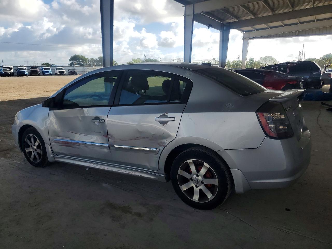 2012 NISSAN SENTRA 2.0 photo 3
