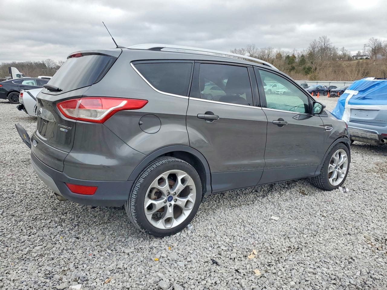 2016 FORD ESCAPE TITANIUM photo 5