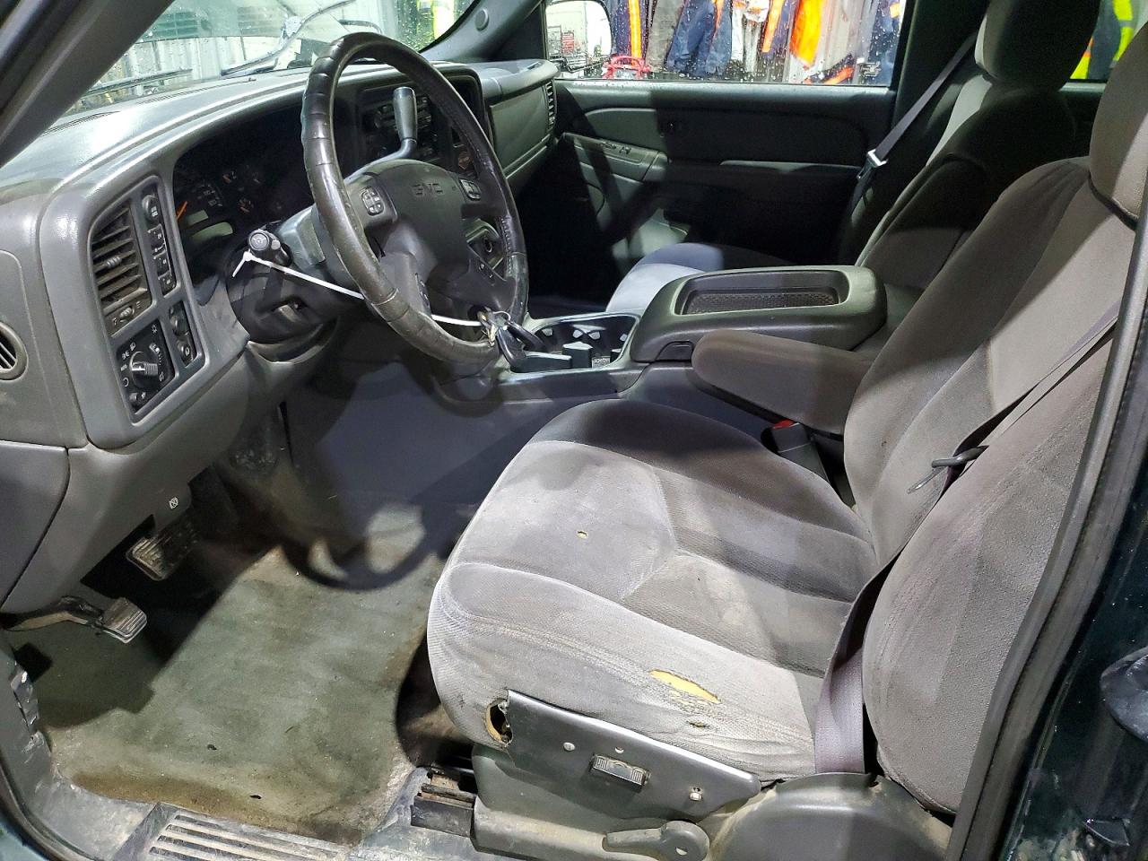 2004 GMC NEW SIERRA K1500 photo 13