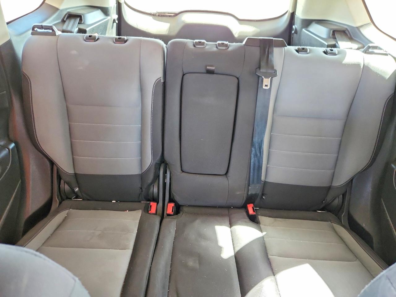 2016 FORD ESCAPE SE photo 19