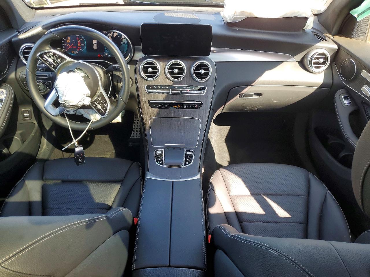 2022 MERCEDES-BENZ GLC 300 4MATIC photo 8