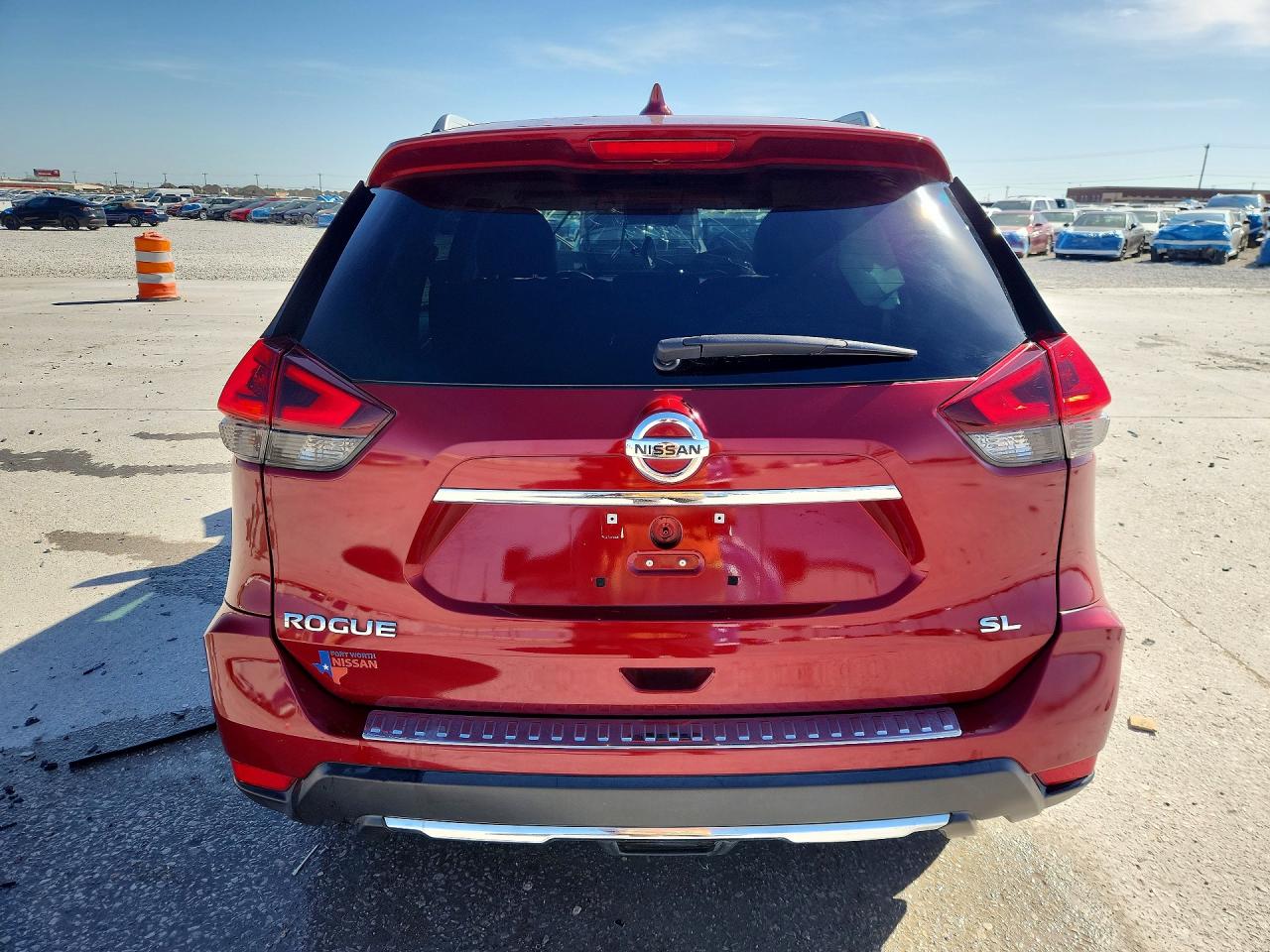 2018 NISSAN ROGUE SL photo 6
