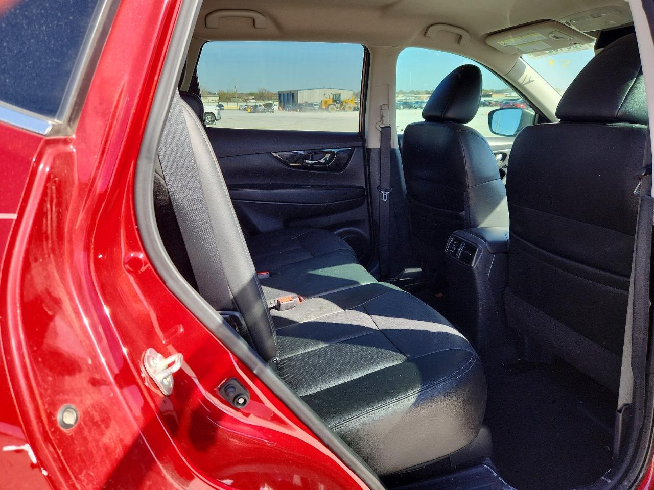 2018 NISSAN ROGUE SL photo 11