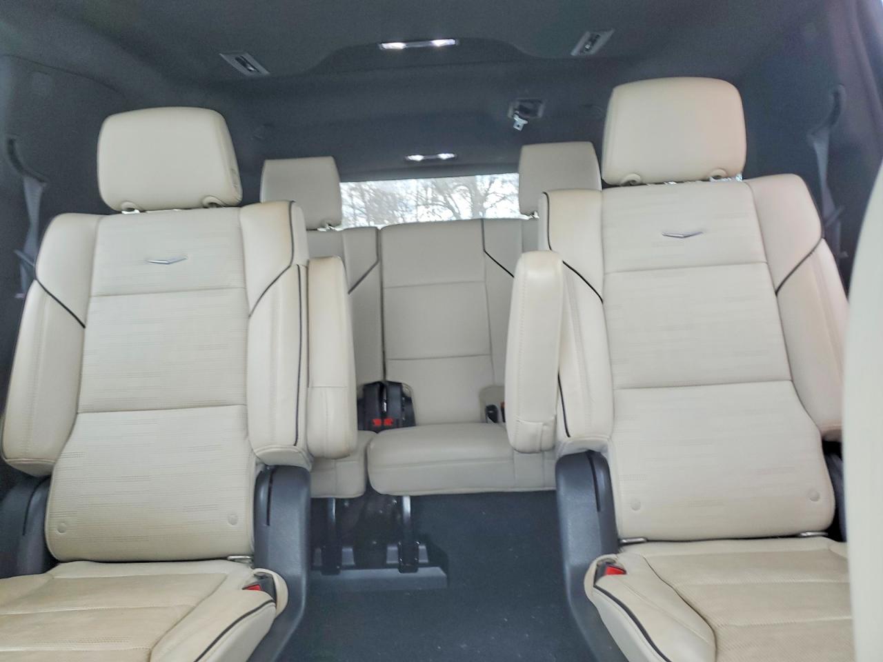 2021 CADILLAC ESCALADE ESV SPORT photo 19