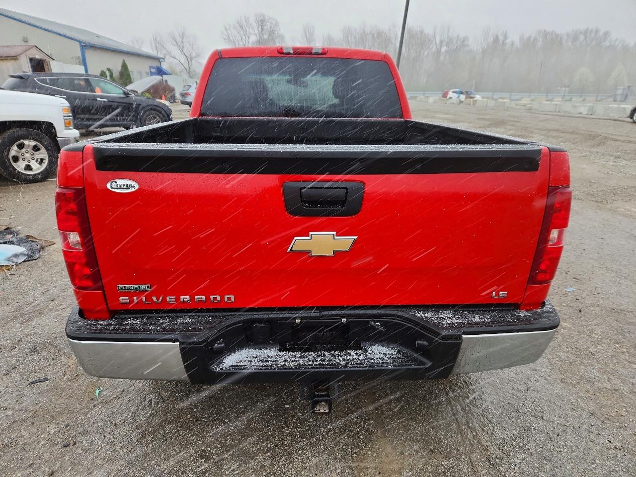 2010 CHEVROLET SILVERADO C1500 LS photo 6
