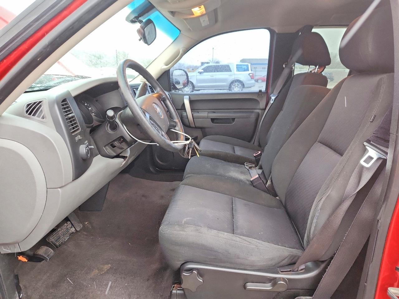 2010 CHEVROLET SILVERADO C1500 LS photo 7
