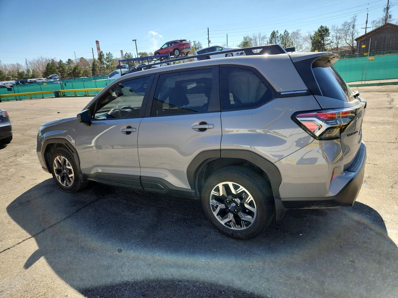 2025 SUBARU FORESTER PREMIUM photo 4