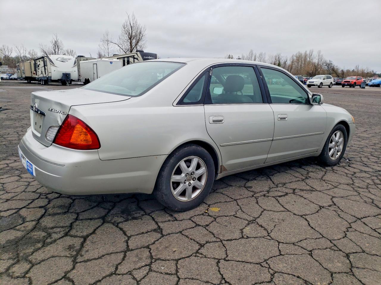 2000 TOYOTA AVALON XLS photo 3