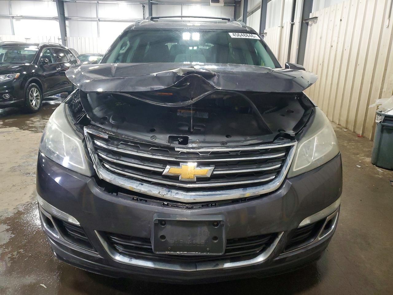 2014 CHEVROLET TRAVERSE LT photo 5
