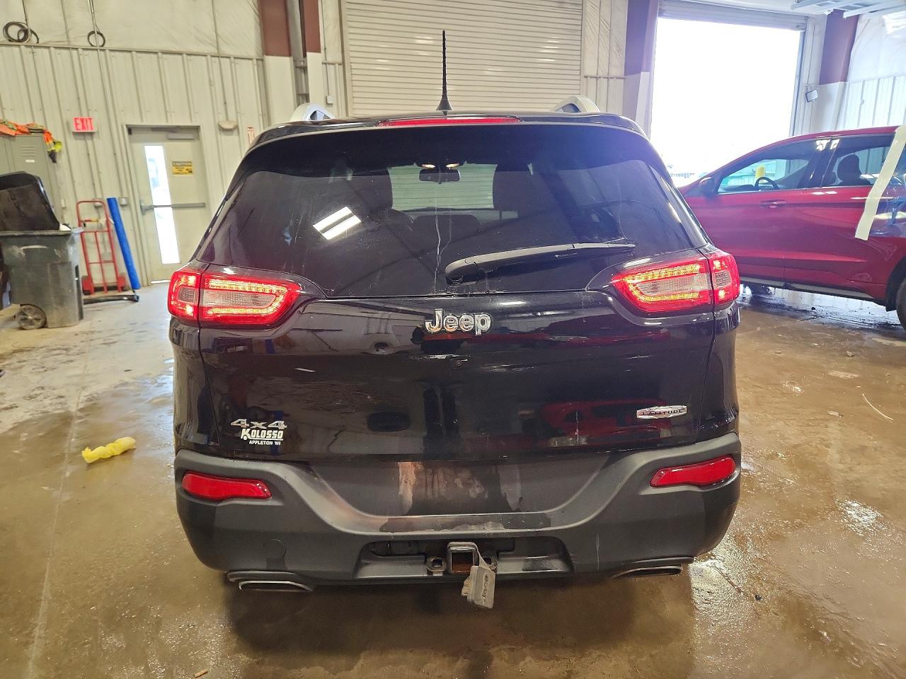 2017 JEEP CHEROKEE LATITUDE photo 6
