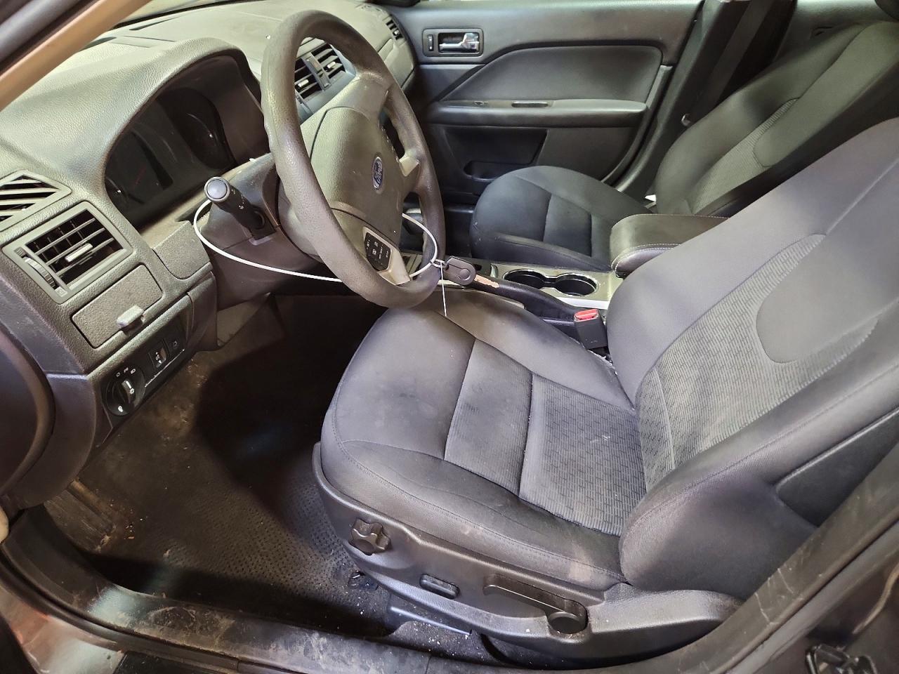 2010 FORD FUSION SE photo 7