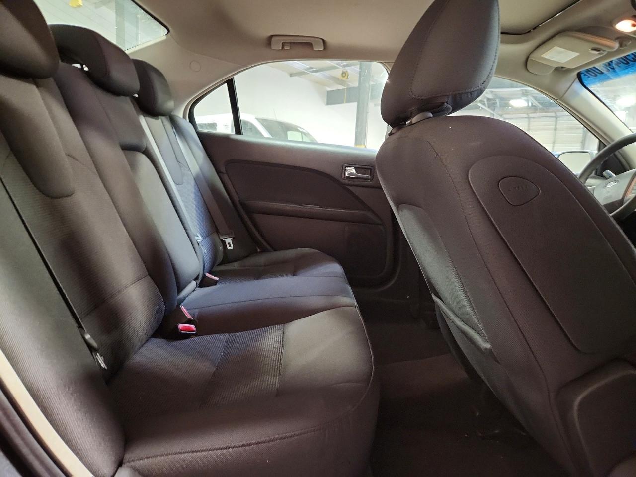 2010 FORD FUSION SE photo 10