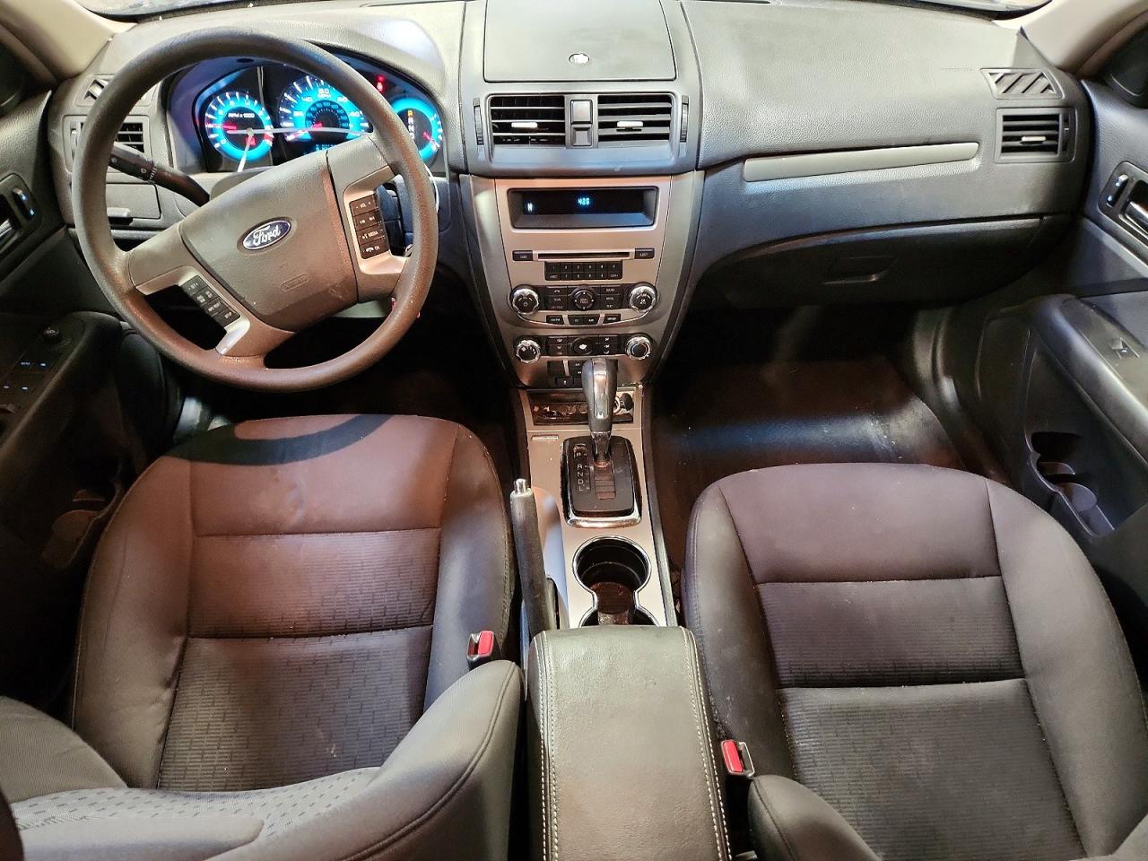 2010 FORD FUSION SE photo 8