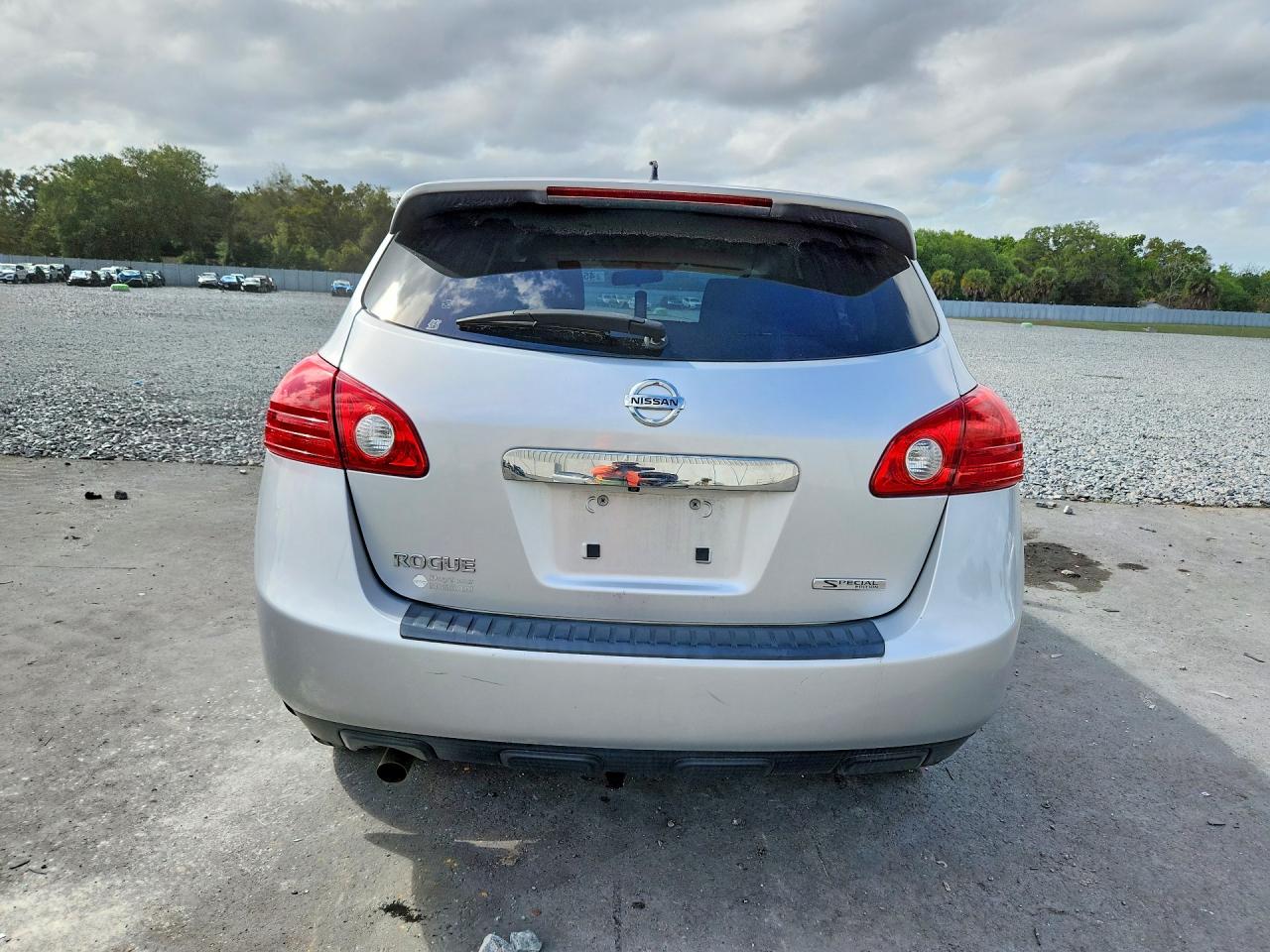 2013 NISSAN ROGUE S photo 16