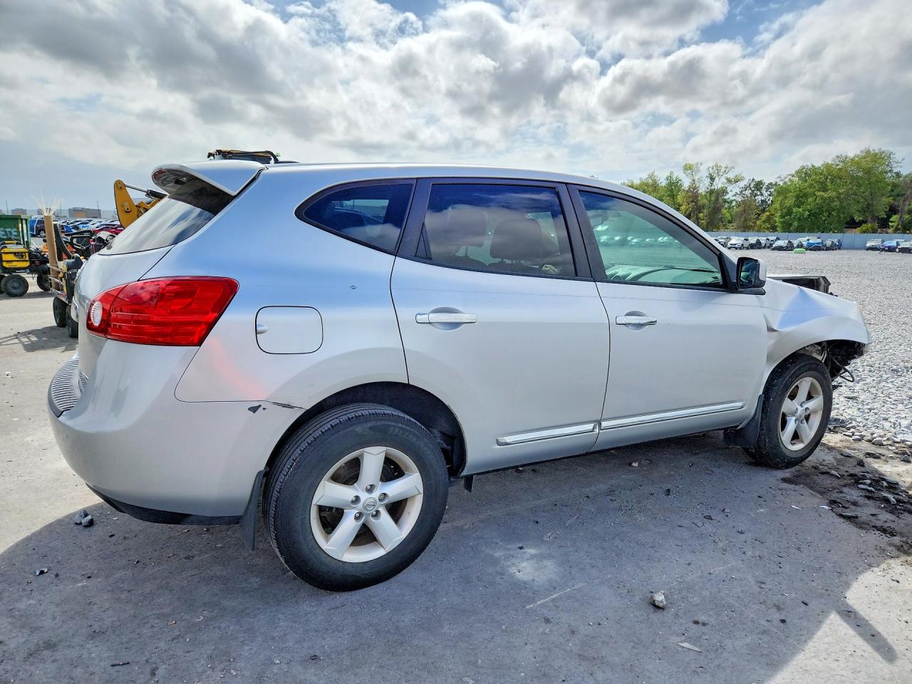 2013 NISSAN ROGUE S photo 7