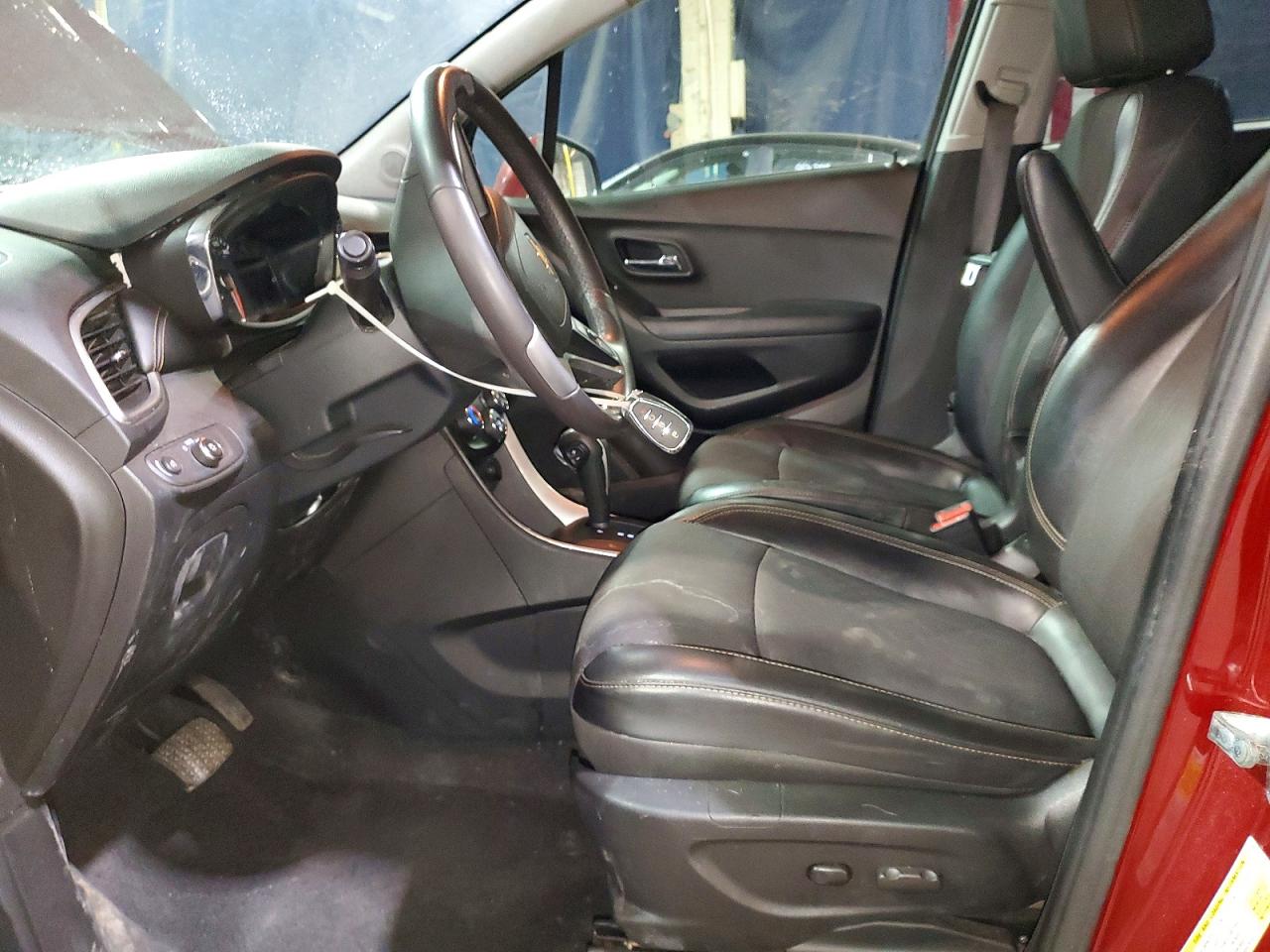 2021 CHEVROLET TRAX 1LT photo 13