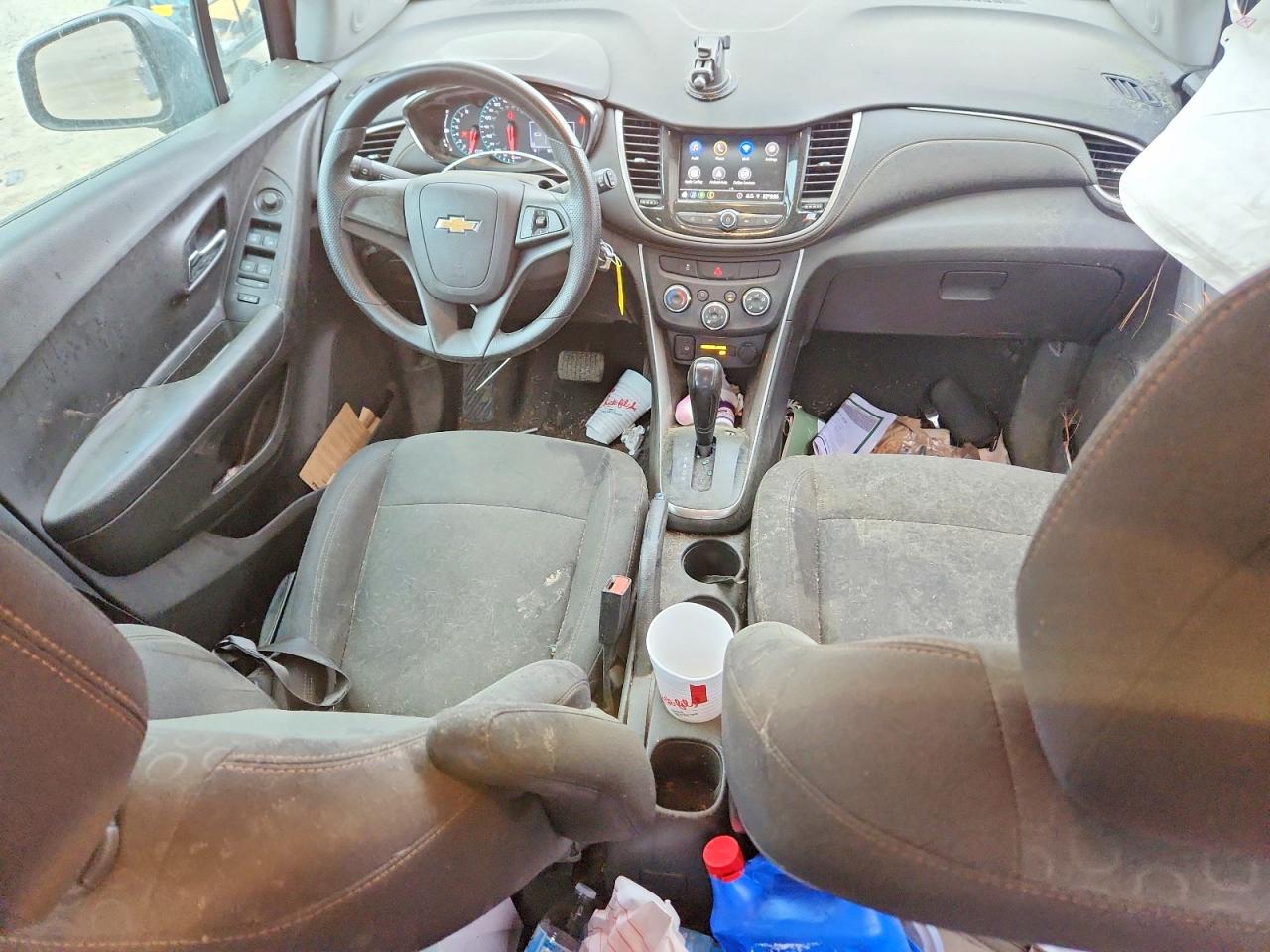 2020 CHEVROLET TRAX LS photo 8