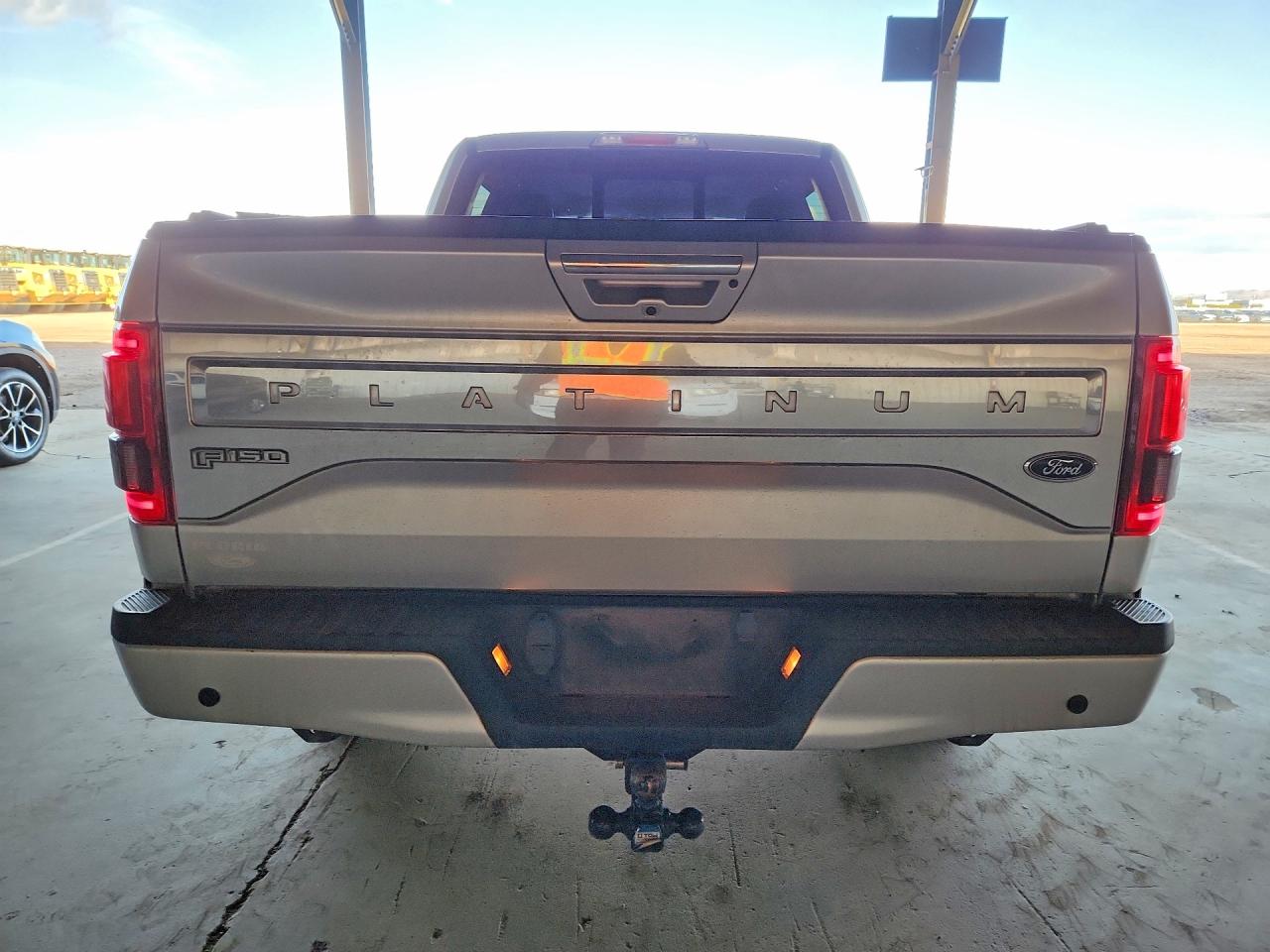 2017 FORD F150 SUPERCREW photo 6