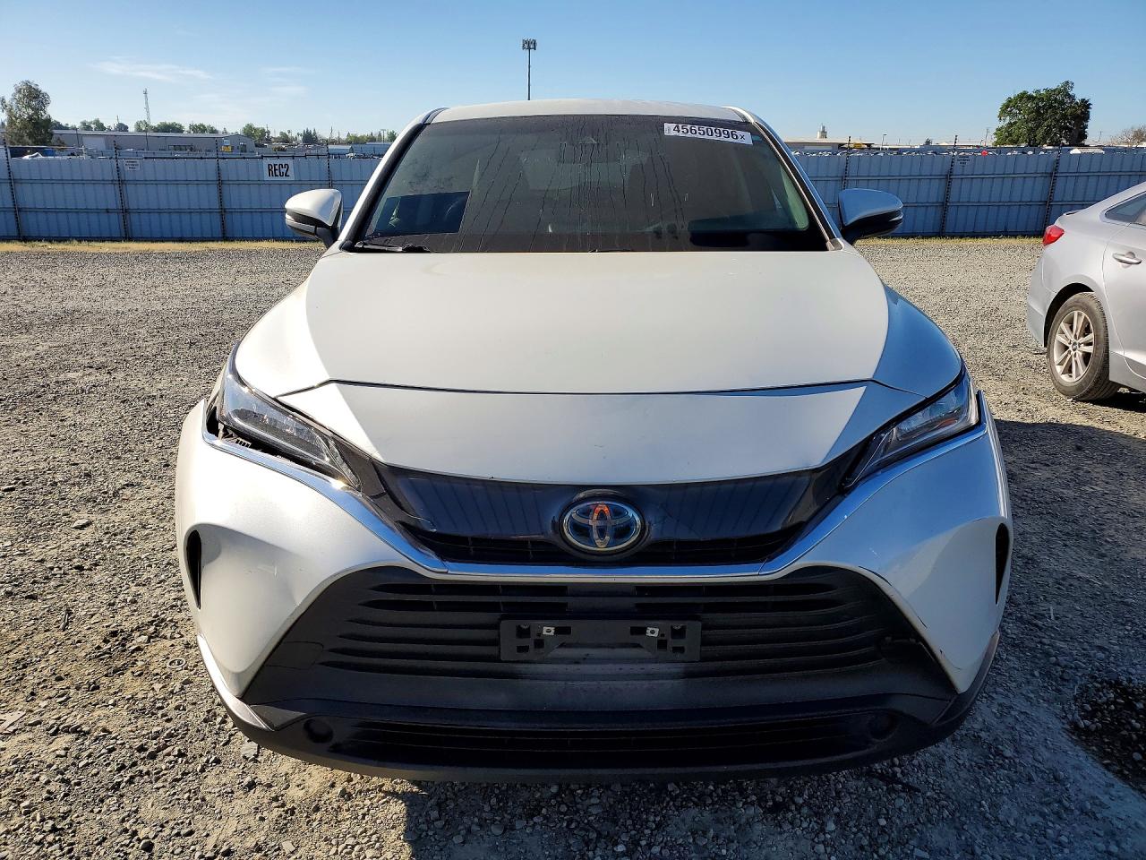 2022 TOYOTA VENZA LE photo 9