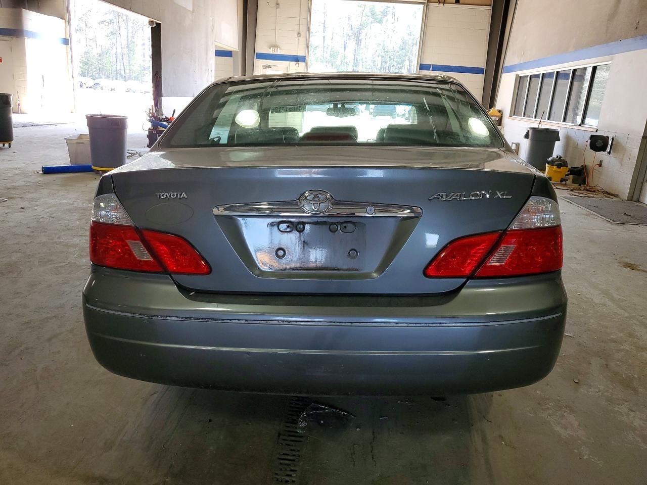 2003 TOYOTA AVALON XLS photo 11