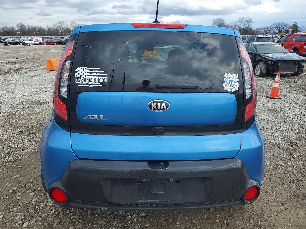 2016 KIA SOUL + photo 11