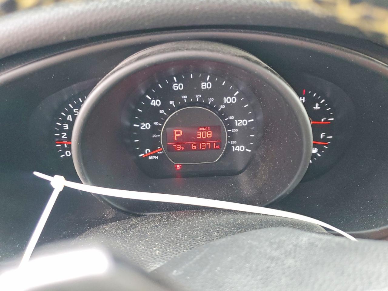 2016 KIA SOUL + photo 17
