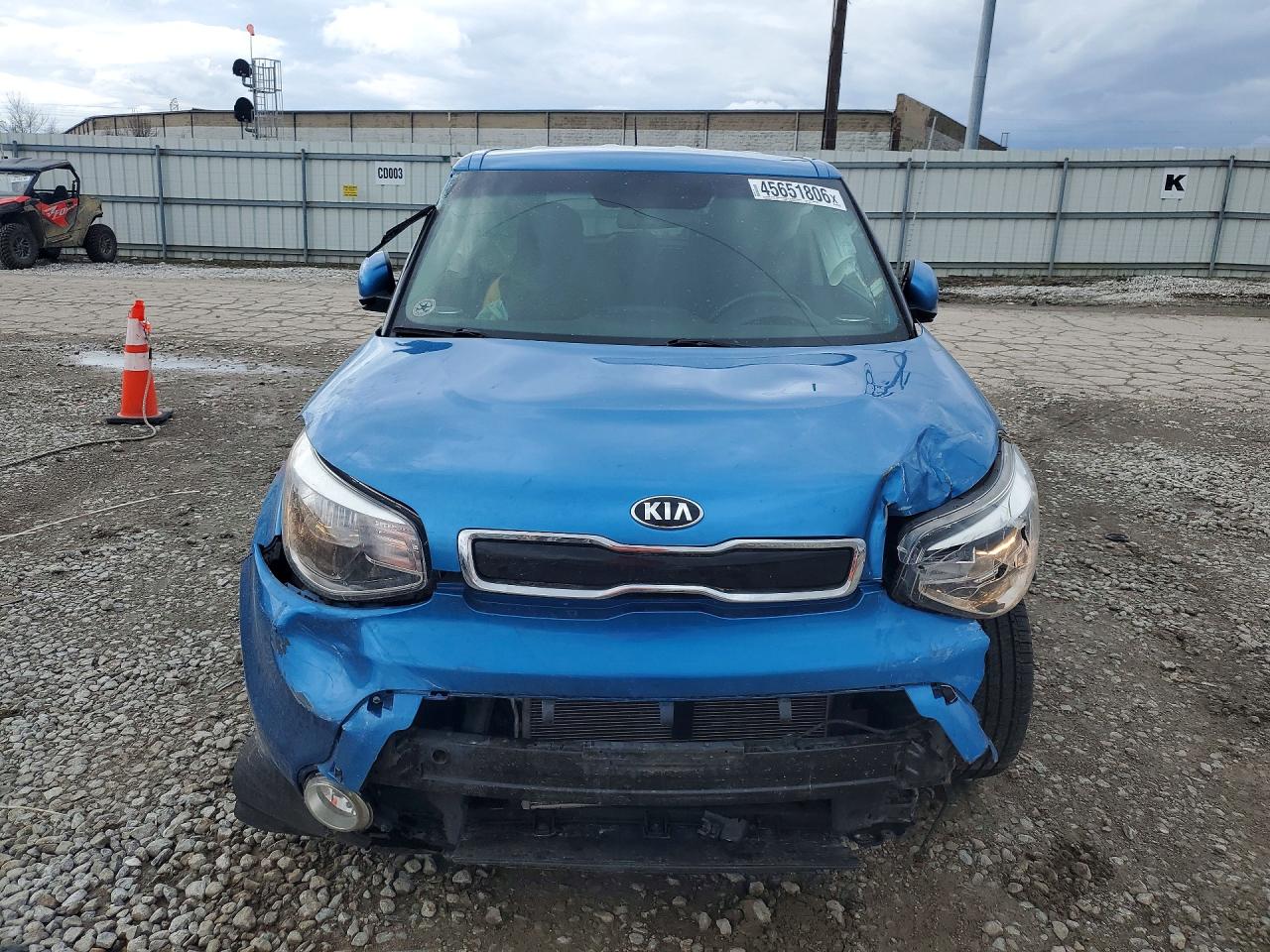 2016 KIA SOUL + photo 9
