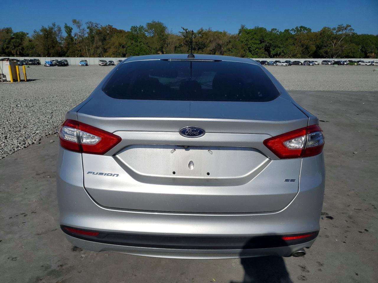 2015 FORD FUSION SE photo 11