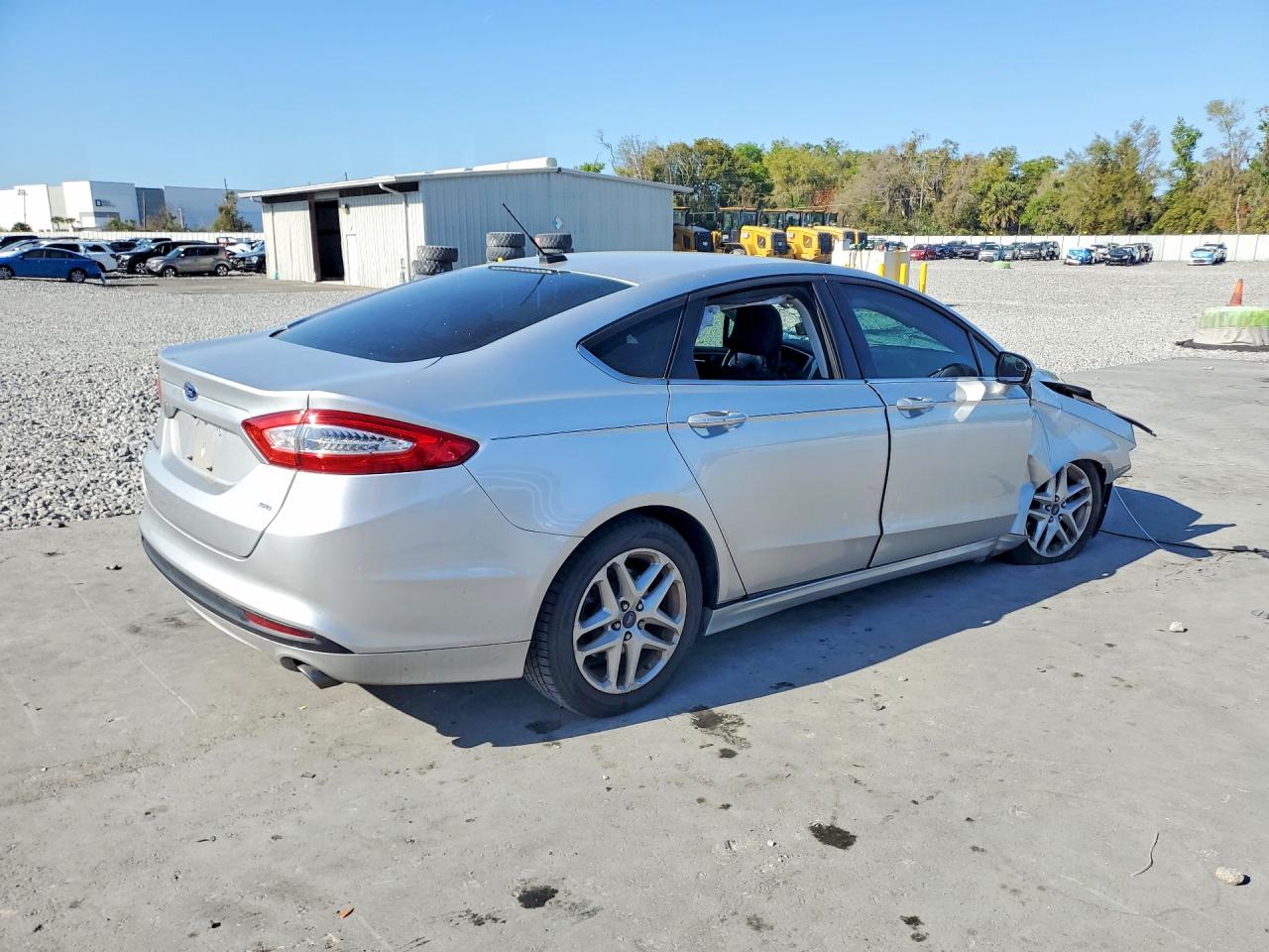 2015 FORD FUSION SE photo 5