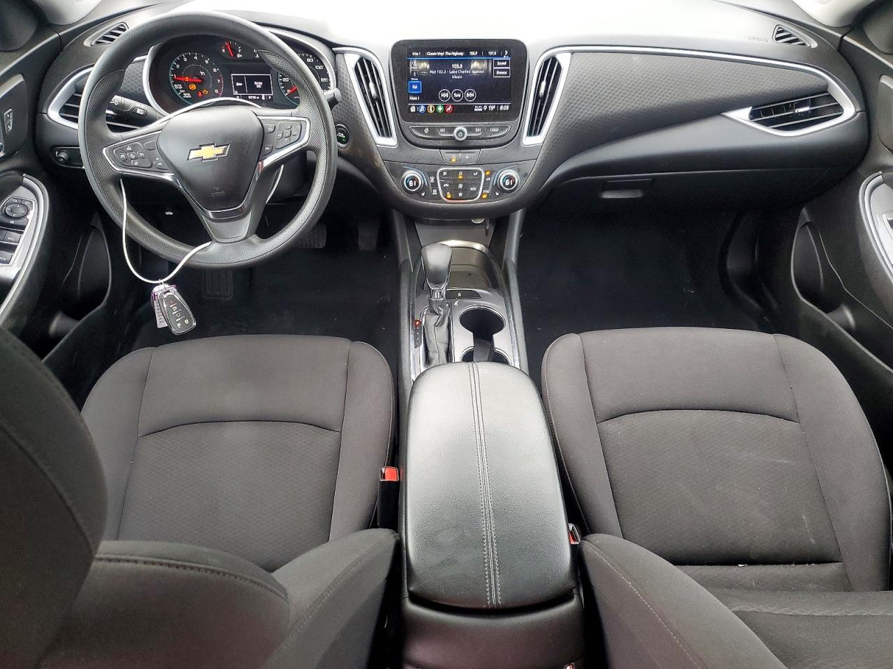 2023 CHEVROLET MALIBU LT photo 15