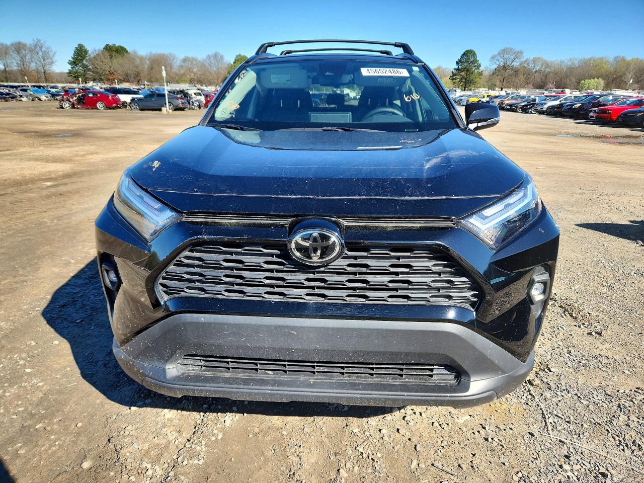 2024 TOYOTA RAV4 XLE PREMIUM photo 9