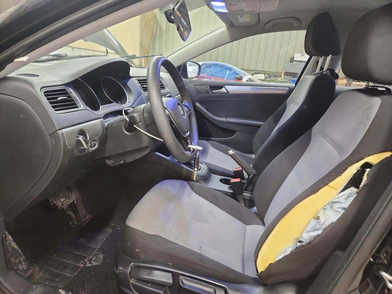 2017 VOLKSWAGEN JETTA S photo 19