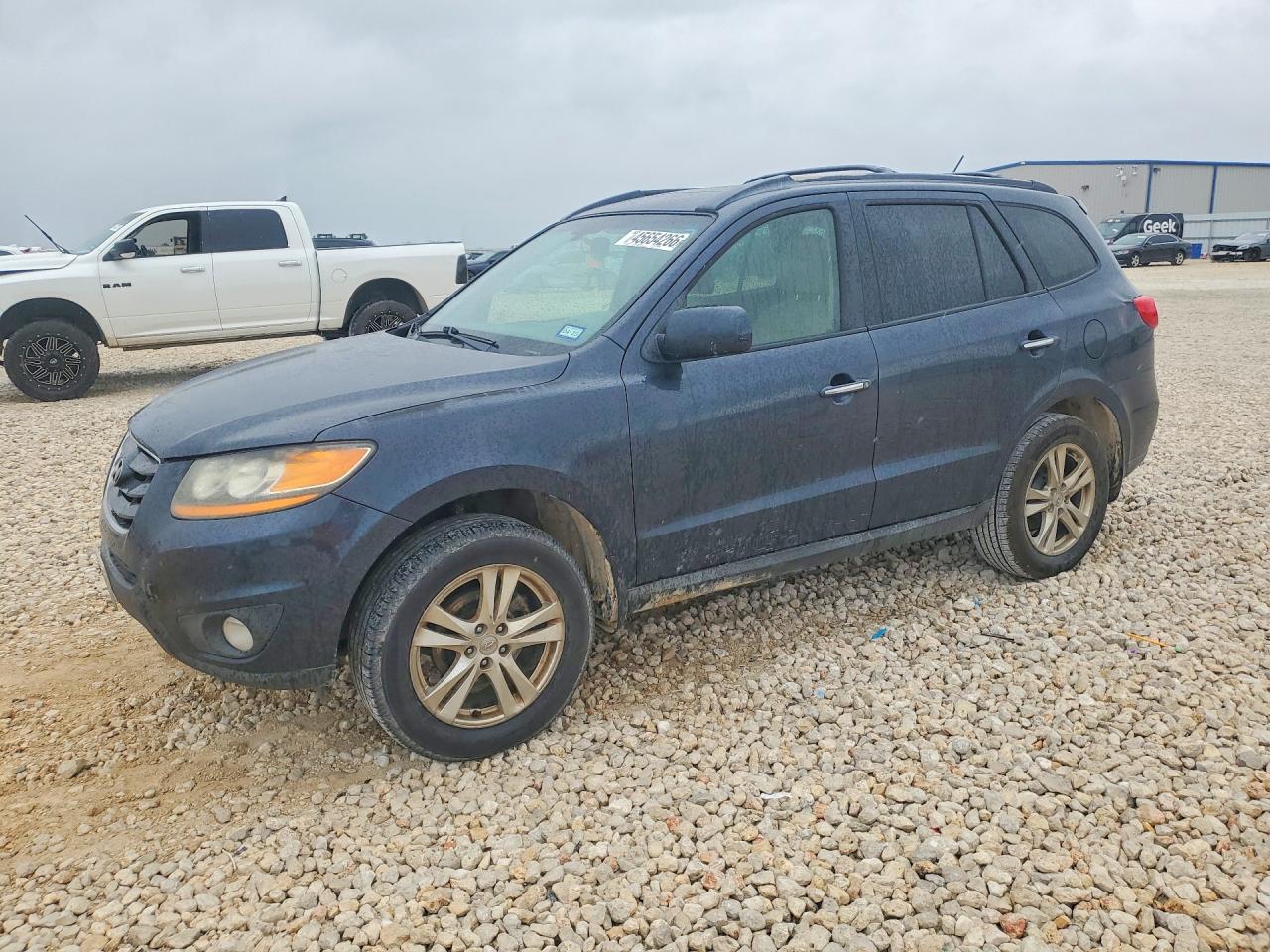 2011 HYUNDAI SANTA FE