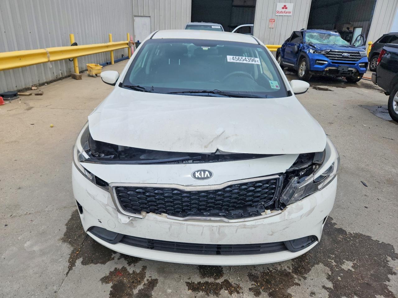 2017 KIA FORTE LX photo 9