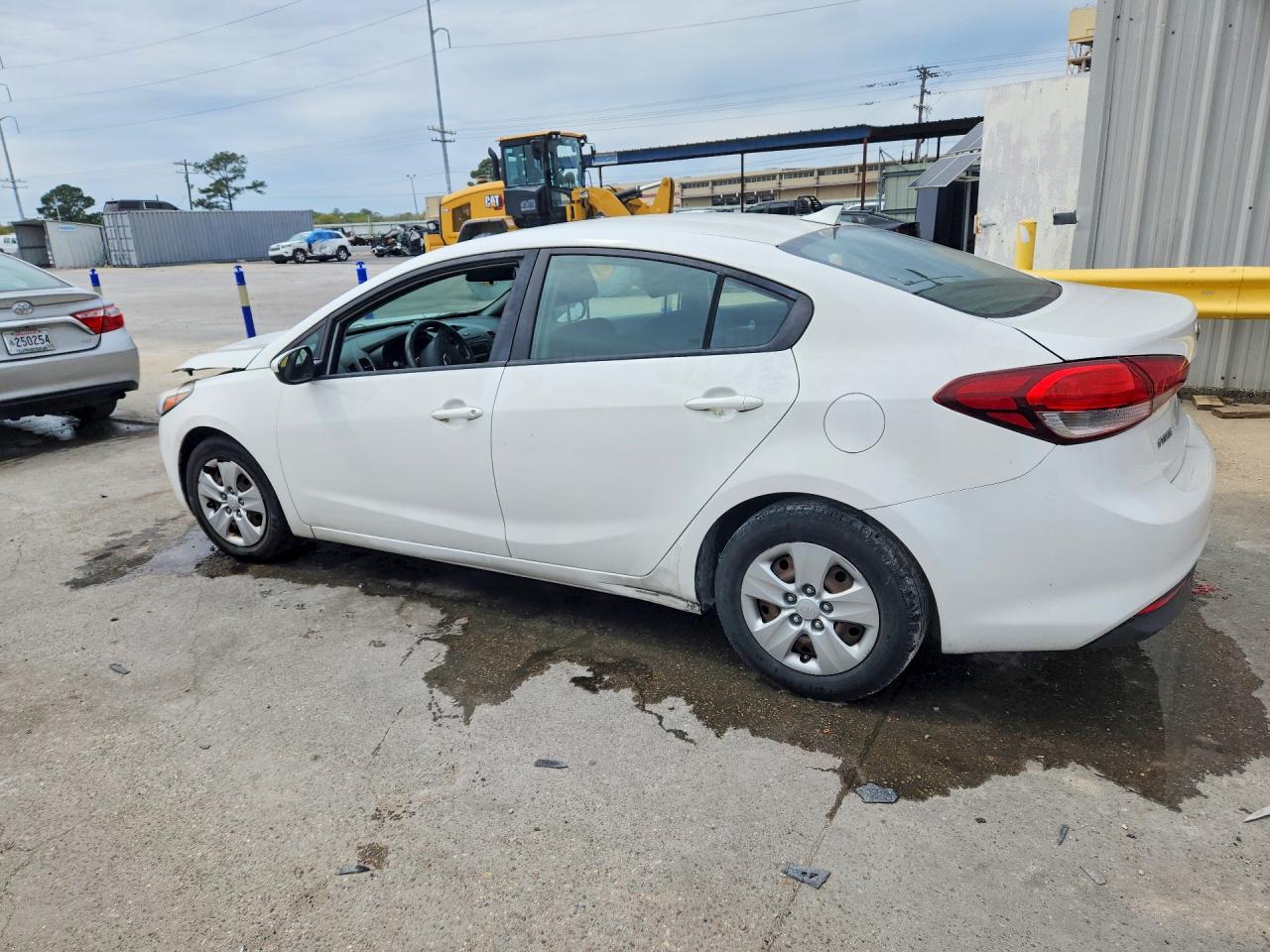 2017 KIA FORTE LX photo 3