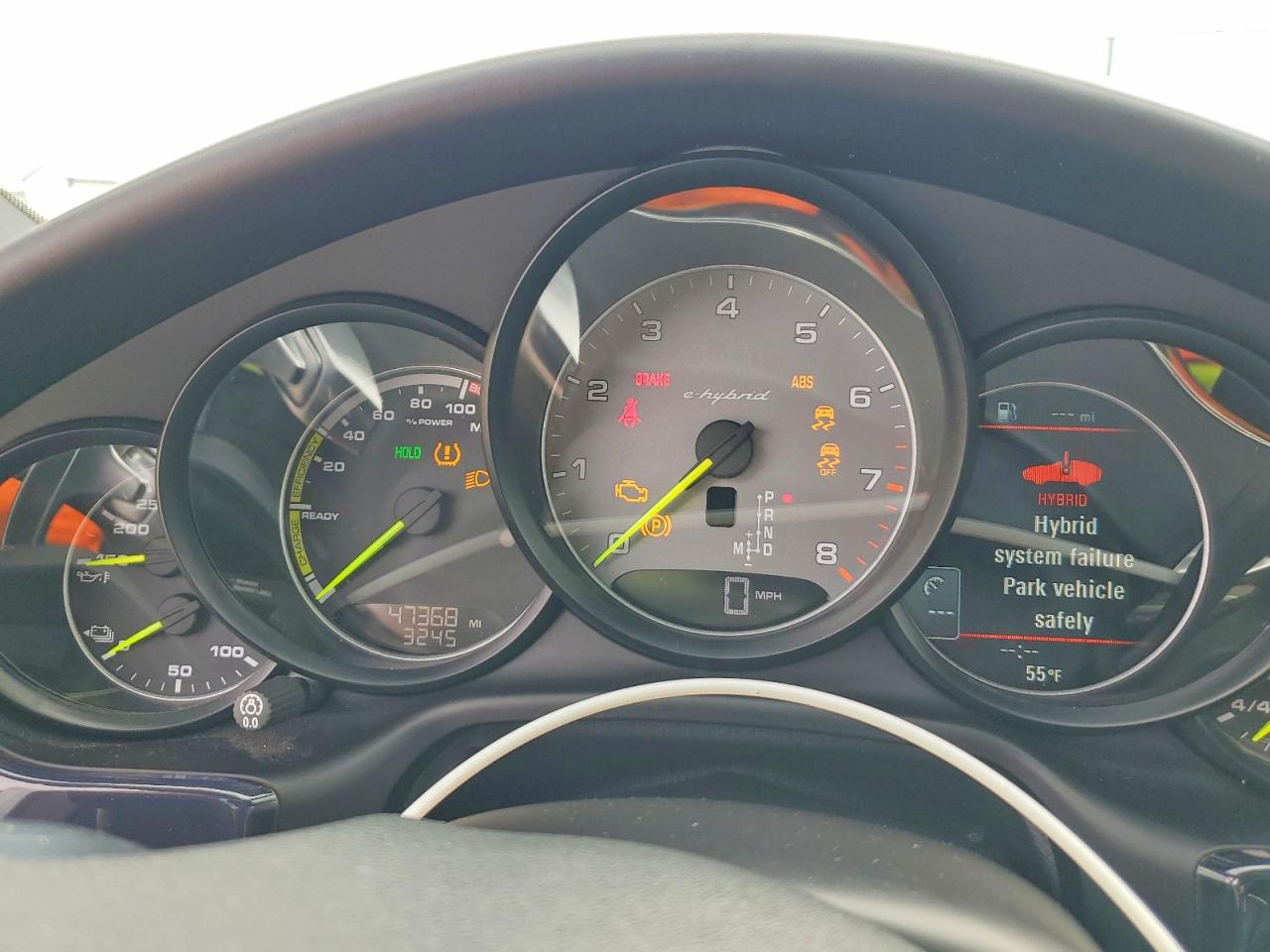 2016 PORSCHE PANAMERA photo 9