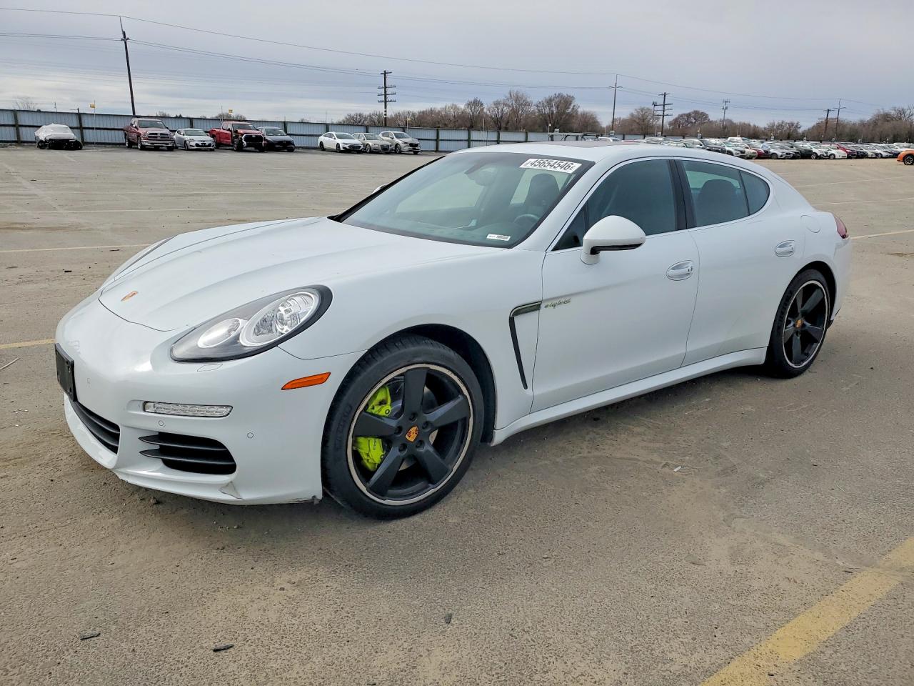 2016 PORSCHE PANAMERA