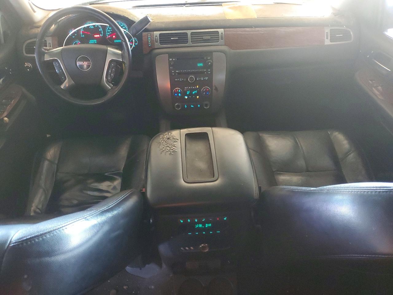 2007 GMC YUKON XL C1500 photo 15