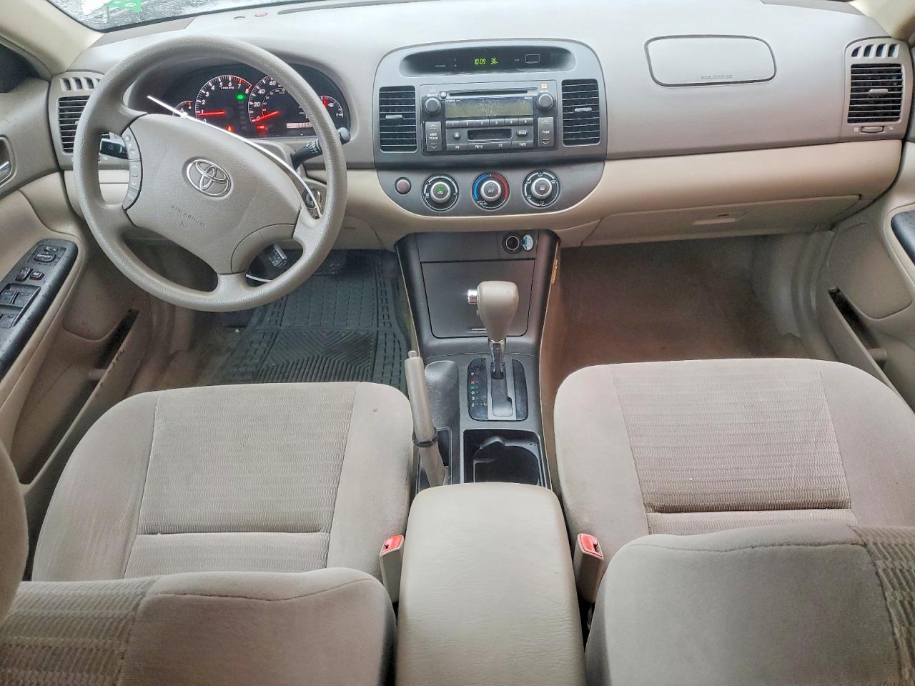 2005 TOYOTA CAMRY LE photo 15