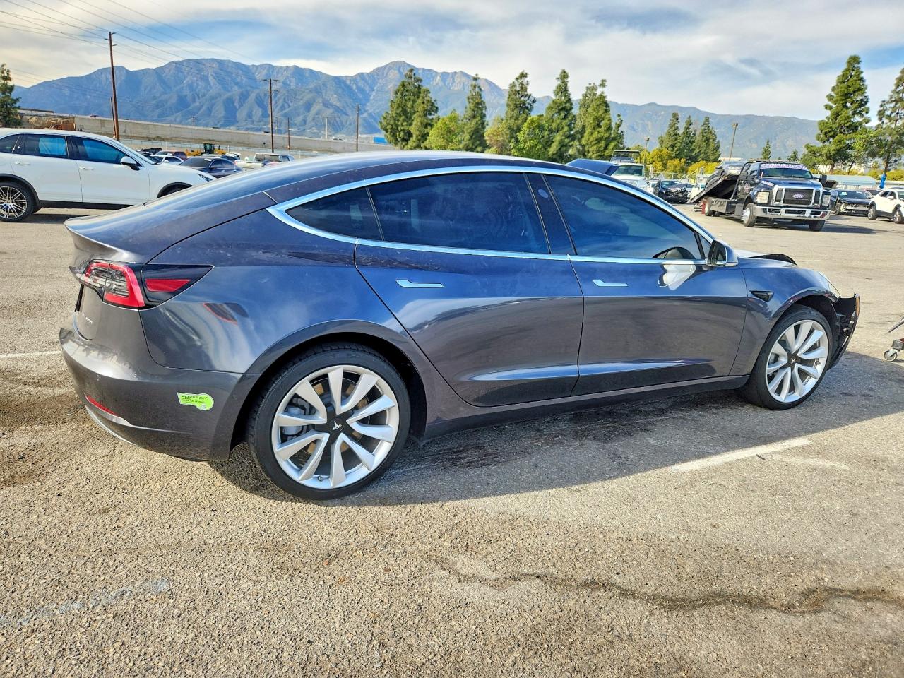 2020 TESLA MODEL 3 photo 3