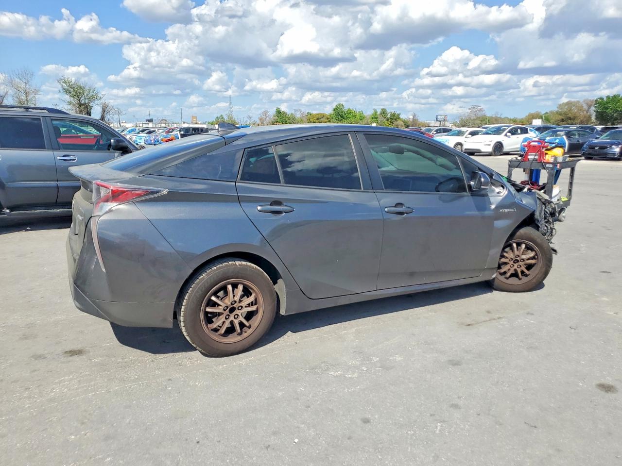 2016 TOYOTA PRIUS TWO ECO photo 3