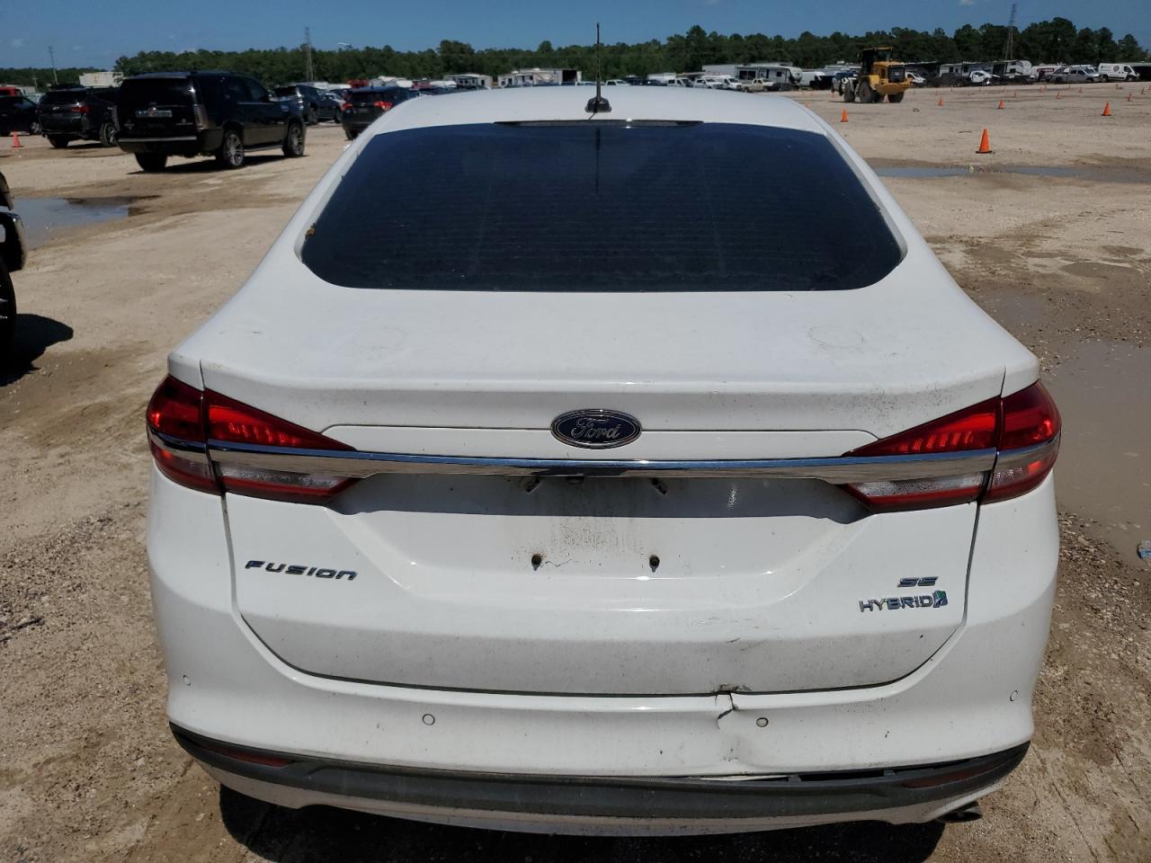 2017 FORD FUSION SE HYBRID photo 6
