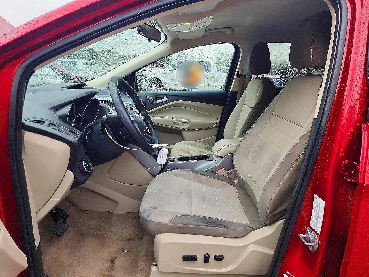 2015 FORD ESCAPE SE photo 19