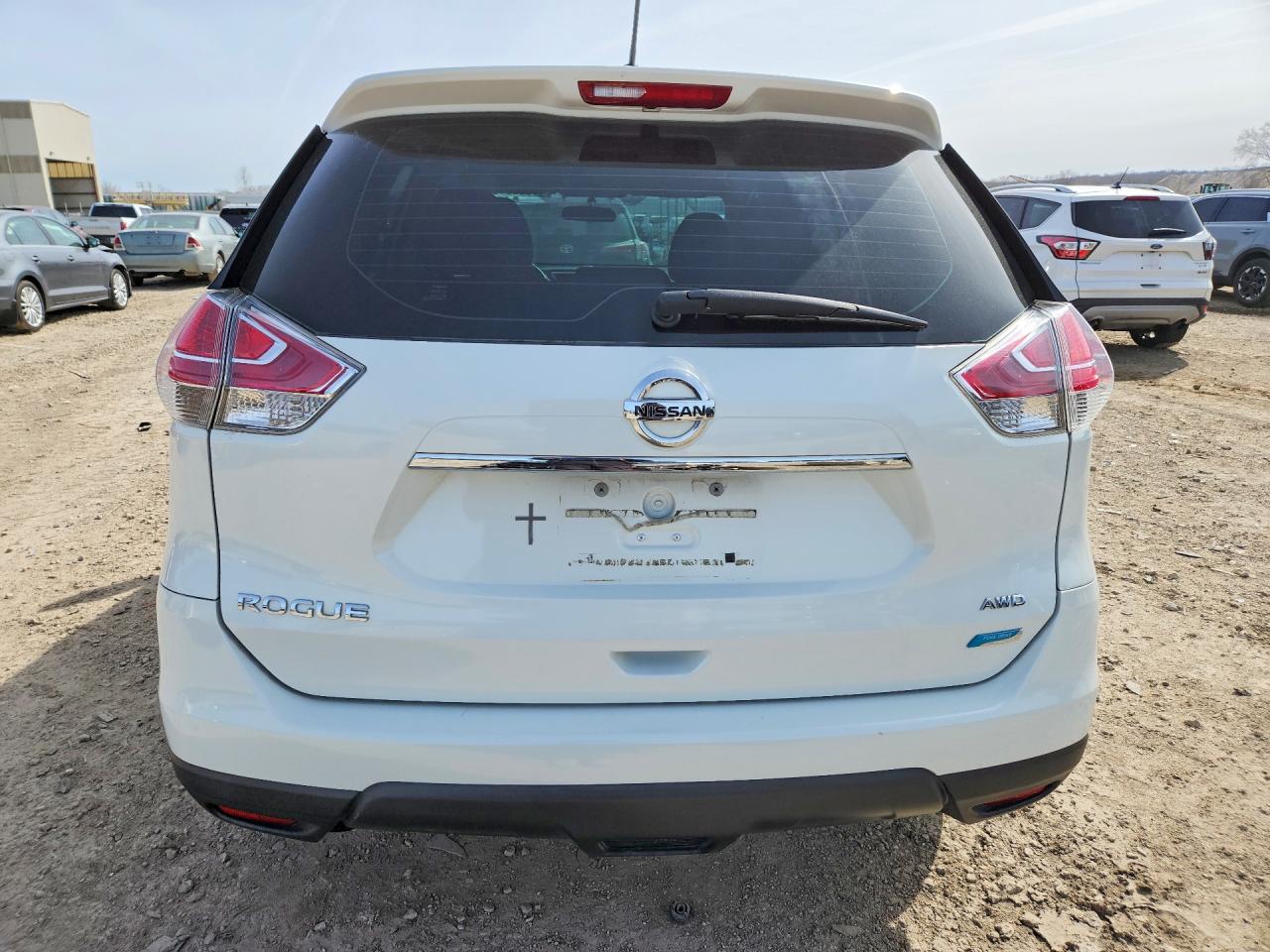 2014 NISSAN ROGUE S photo 11