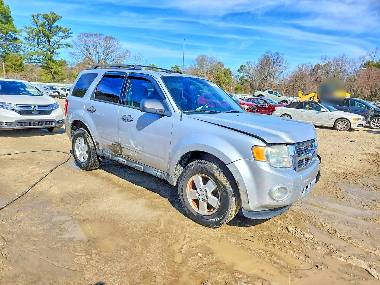 2012 FORD ESCAPE XLT photo 10