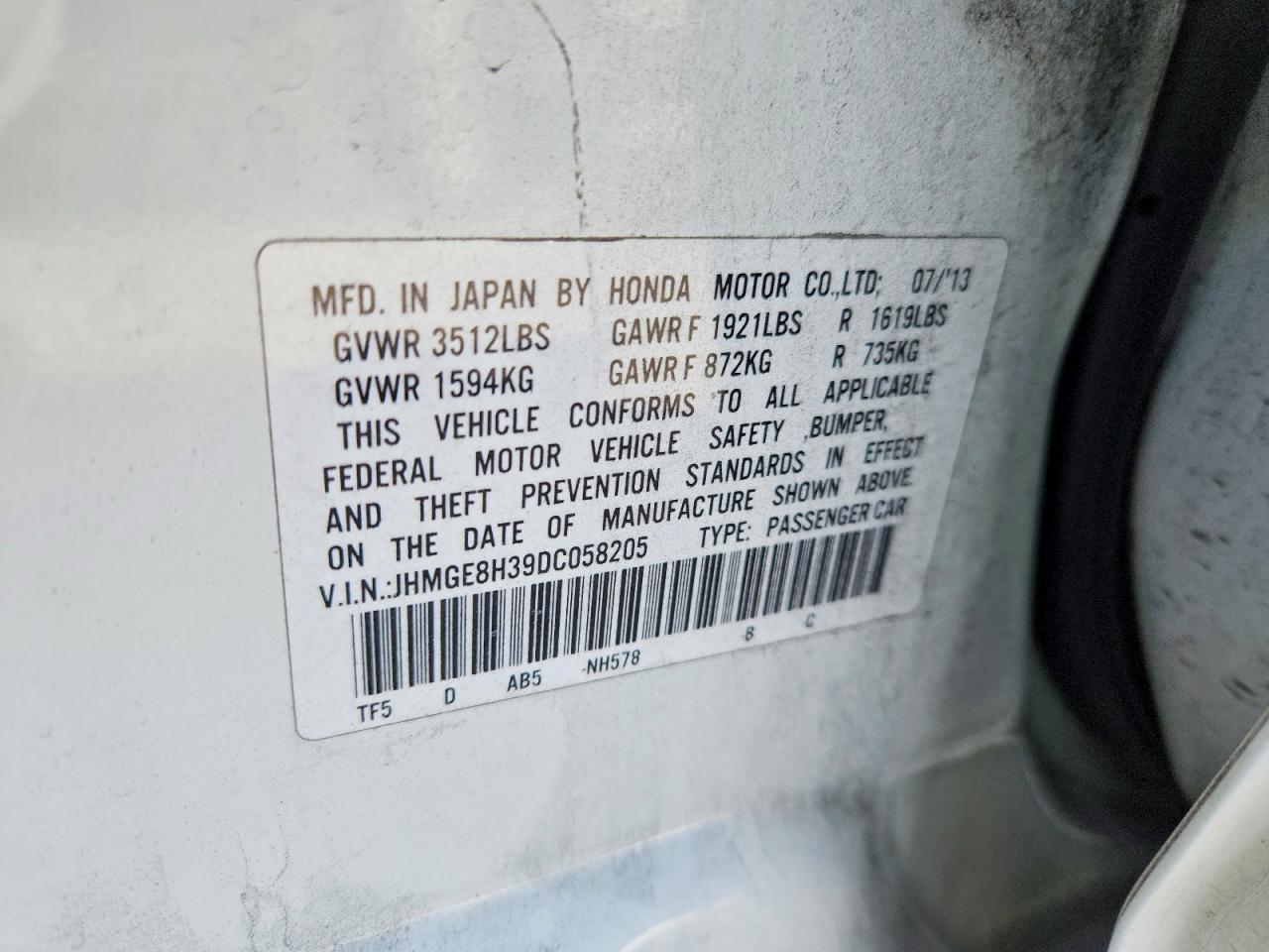 2013 HONDA FIT photo 23