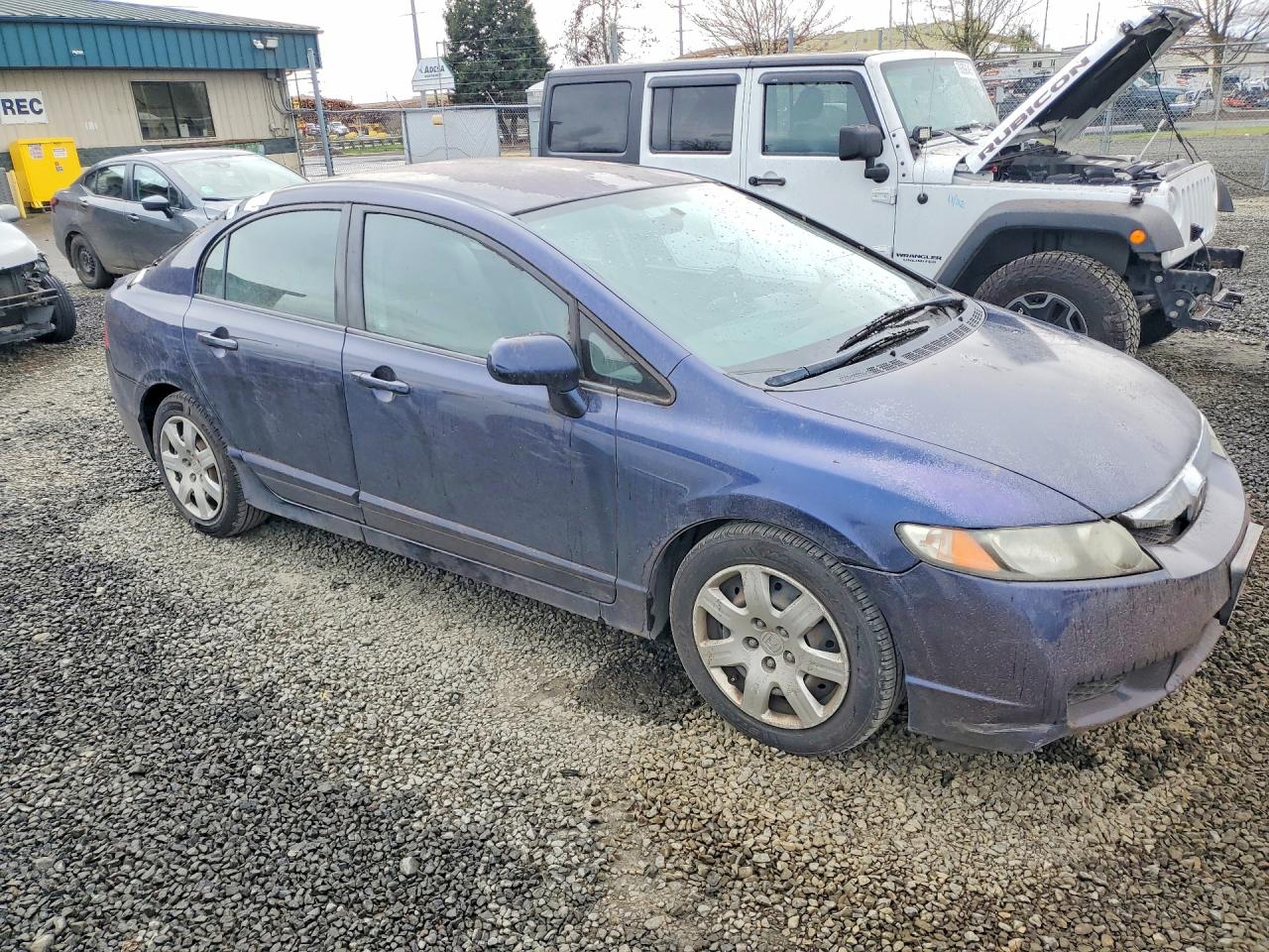 2010 HONDA CIVIC LX photo 4