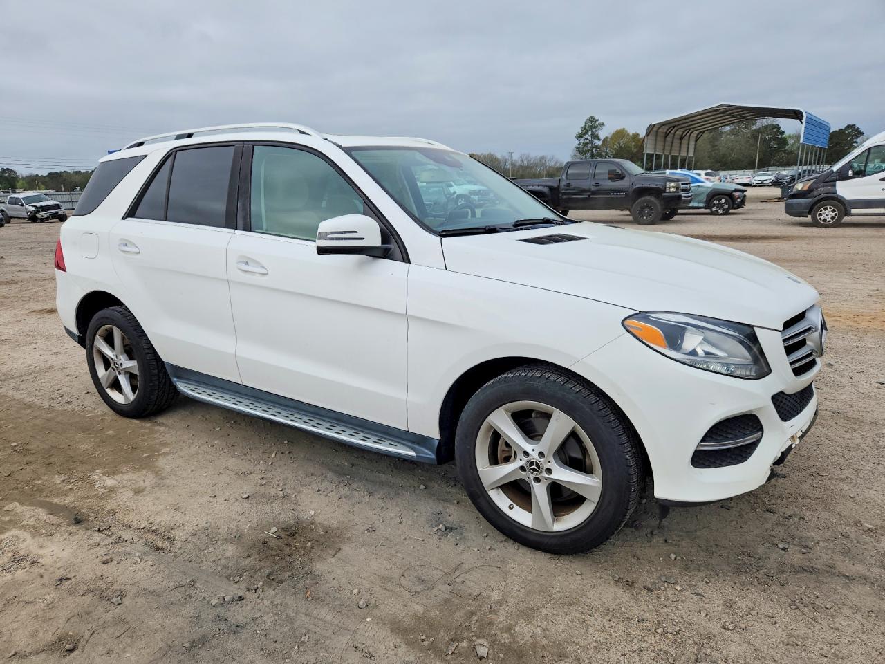 2017 MERCEDES-BENZ GLE 350 4MATIC photo 4